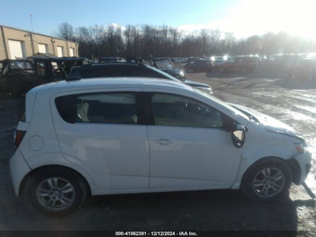 1G1JC6SG4F4205906 Chevrolet Sonic Lt Auto
