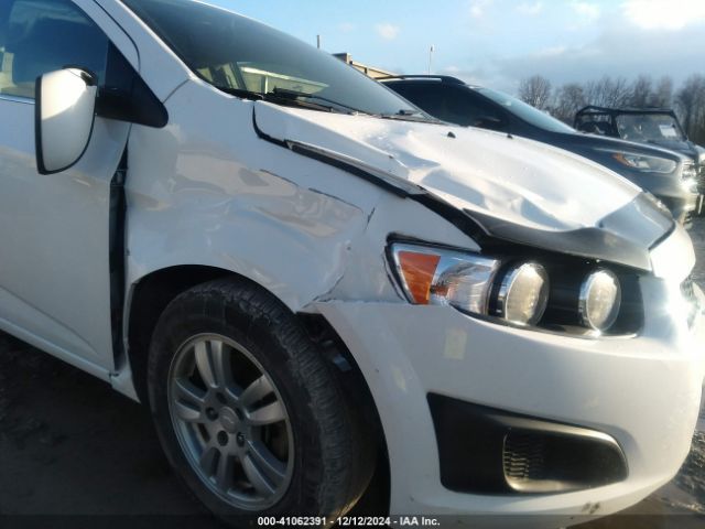 1G1JC6SG4F4205906 Chevrolet Sonic Lt Auto