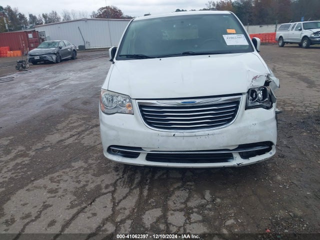 2C4RC1BG9FR570981 Chrysler Town & Country Touring