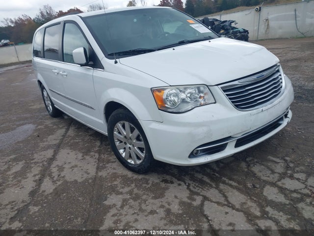 2C4RC1BG9FR570981 Chrysler Town & Country Touring