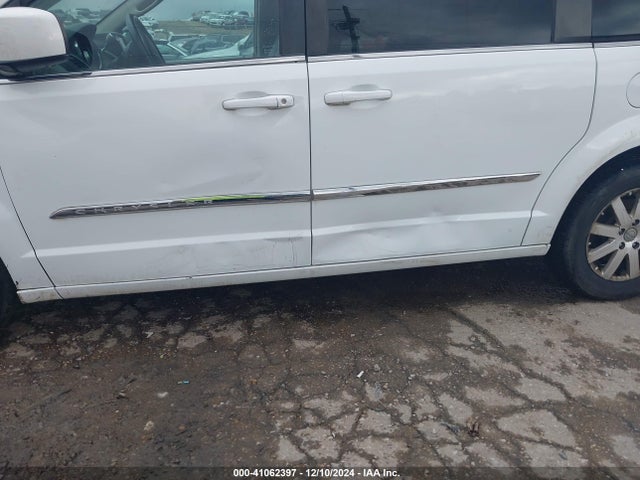 2C4RC1BG9FR570981 Chrysler Town & Country Touring