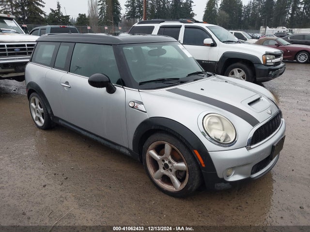 2009 MINI COOPER S CLUBMAN WMWMM33549TP91138 Photo 0