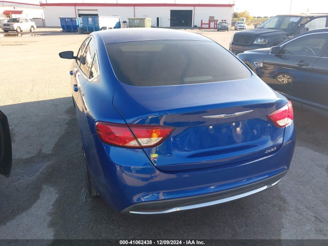 41062438 :رقم المزاد ، 1C3CCCAB7FN589862 vin ، 2015 Chrysler 200 Limited مزاد بيع