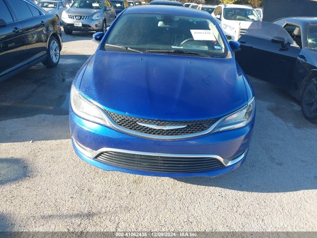 41062438 :رقم المزاد ، 1C3CCCAB7FN589862 vin ، 2015 Chrysler 200 Limited مزاد بيع