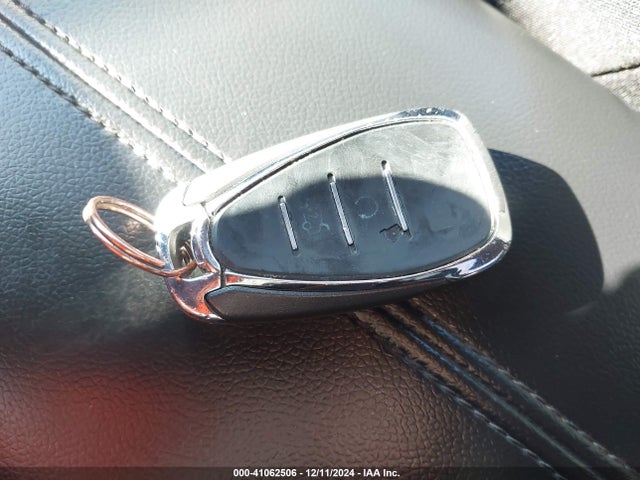 1G1ZD5ST2JF218206 Chevrolet MALIBU LT