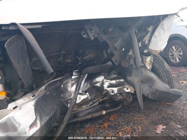 1GCWGAFG5K1364525 Chevrolet Express 2500 Work Van