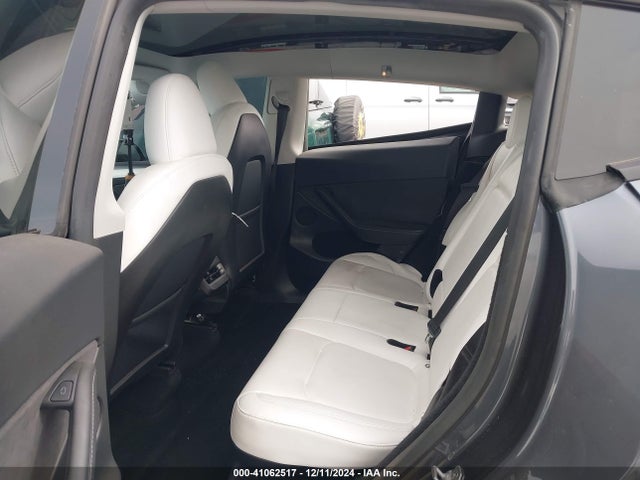 2023 TESLA MODEL Y 7SAYGDEE0PF884546 Photo 7