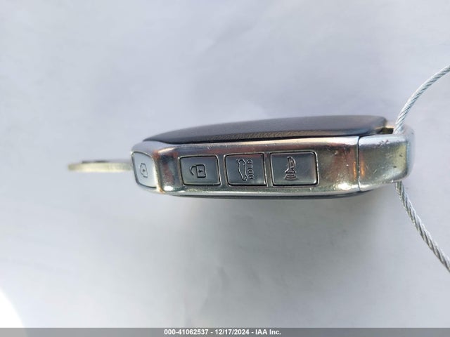 3KPF24AD1ME335813 KIA Forte Lxs