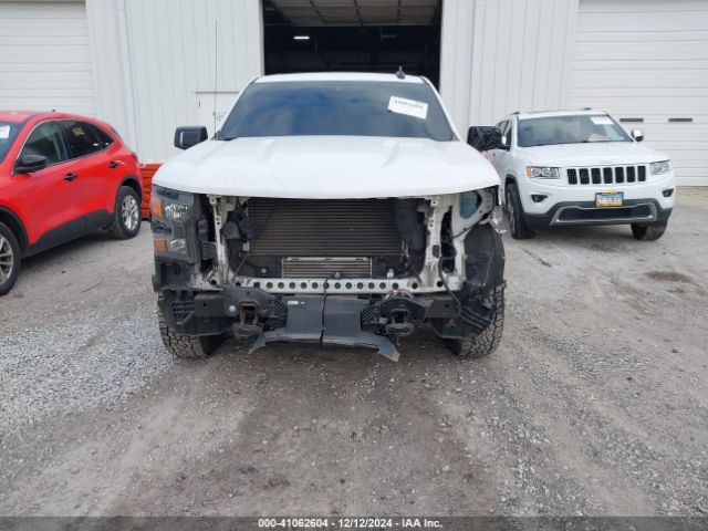 3GCPDAEK8PG101733 Chevrolet Silverado 1500 4wd  Short Bed Wt