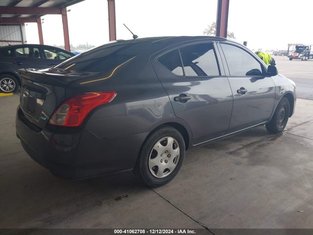 3N1CN7AP5FL831205 Nissan Versa 1.6 S+