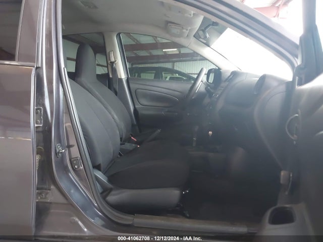 3N1CN7AP5FL831205 Nissan Versa 1.6 S+