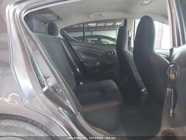 3N1CN7AP5FL831205 Nissan Versa 1.6 S+