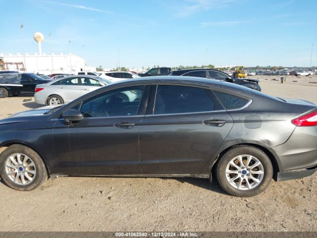 1FA6P0G74G5118029 Ford FUSION S