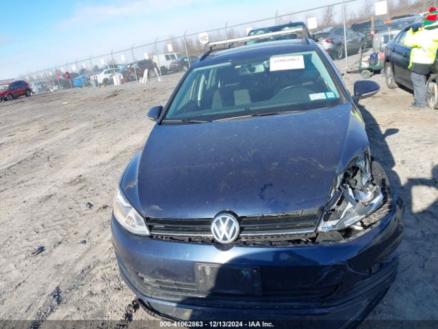3VW017AU3HM528645 Volkswagen Golf Sportwagen Tsi S