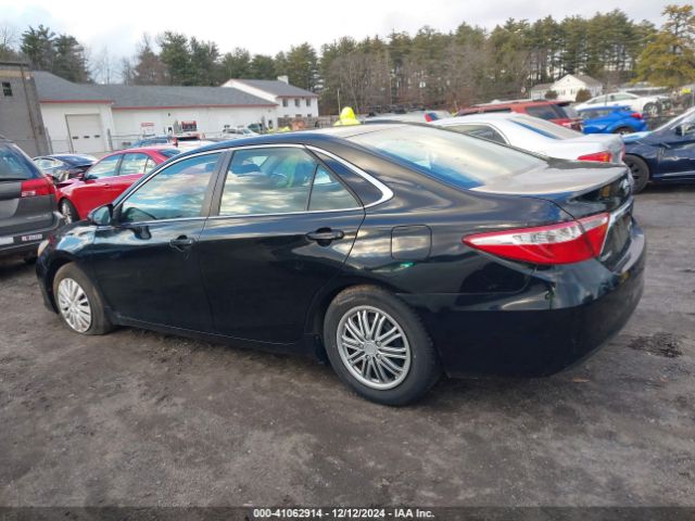 4T1BD1FK4FU164201 Toyota Camry Hybrid Le