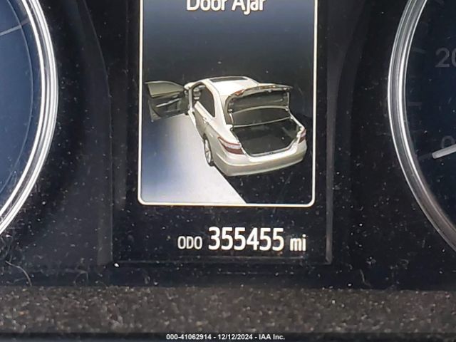 4T1BD1FK4FU164201 Toyota Camry Hybrid Le