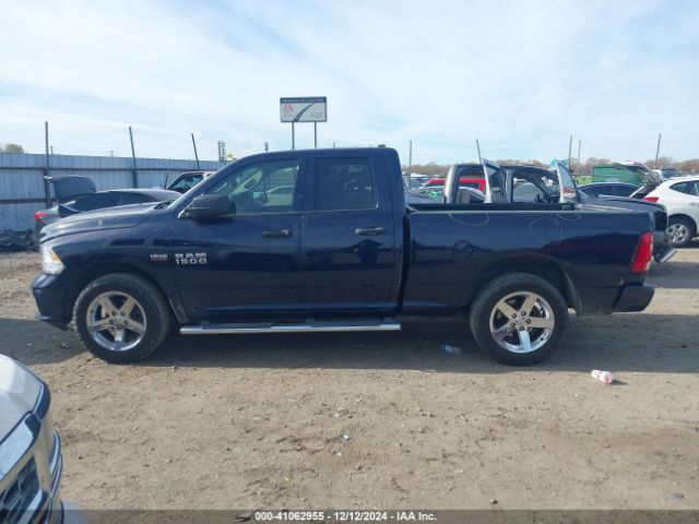 1C6RR7FT6HS829444 RAM 1500 Express  4x4 6'4 Box