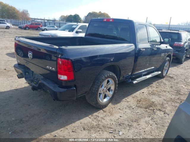 1C6RR7FT6HS829444 RAM 1500 Express  4x4 6'4 Box