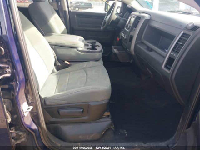 1C6RR7FT6HS829444 RAM 1500 Express  4x4 6'4 Box
