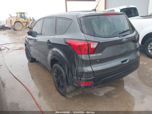 1FMCU0F75KUB57102 Ford ESCAPE S
