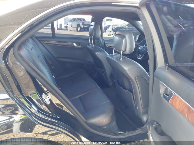 WDDGF4HB7EA966752 Mercedes-Benz C-class C 250 Sport/luxury