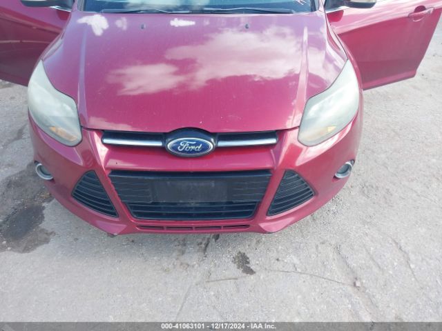 1FADP3J28EL161304 Ford Focus Titanium