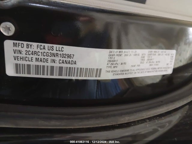 2C4RC1CG3NR102967 Chrysler Voyager Lx