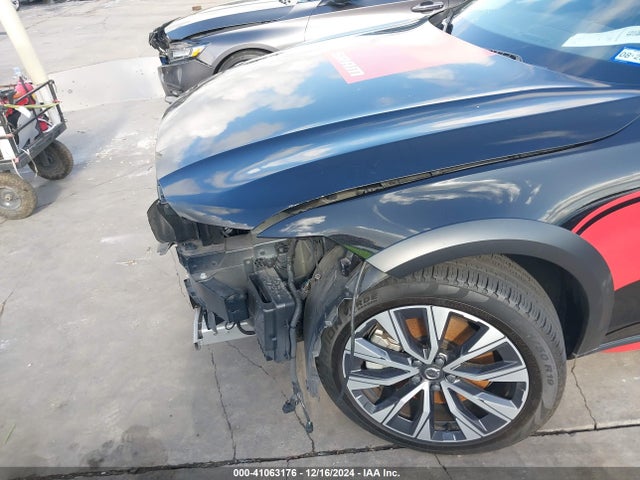 YV4062NZXP1165007 Volvo V90 Cross Country B6 Plus