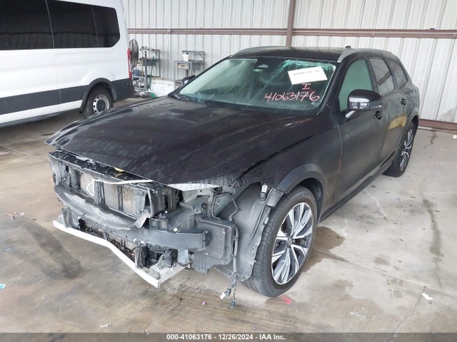 YV4062NZXP1165007 Volvo V90 Cross Country B6 Plus