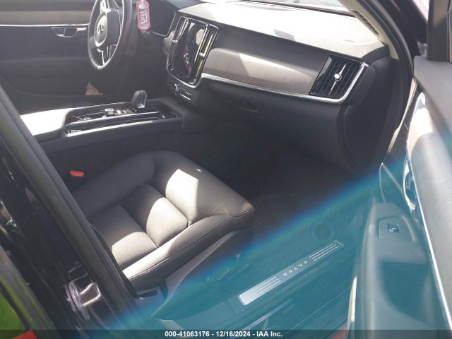 YV4062NZXP1165007 Volvo V90 Cross Country B6 Plus