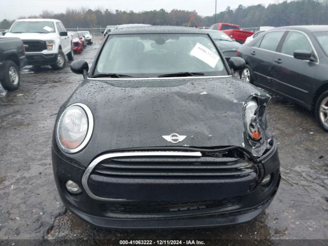 WMWXP5C57H3C63921 Mini Hardtop Cooper