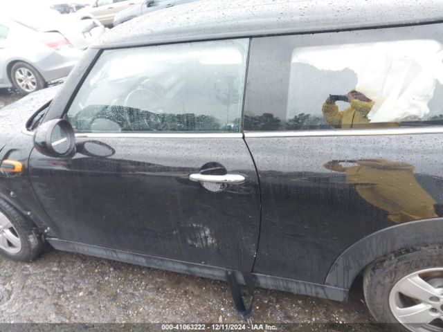 WMWXP5C57H3C63921 Mini Hardtop Cooper