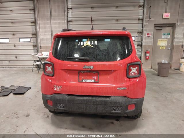 ZACCJBBBXHPG12796 Jeep Renegade Latitude 4x4