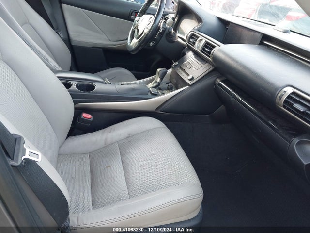 Lexus IS 250 2015 JTHBF1D26F5077457 Image 5