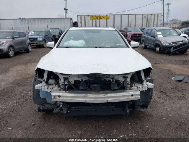 19UUB1F57JA000806 Acura Tlx Tech Pkg