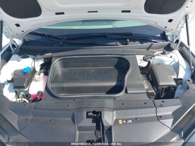 2023 HYUNDAI IONIQ 6 KMHM54AC3PA047106 Photo 9