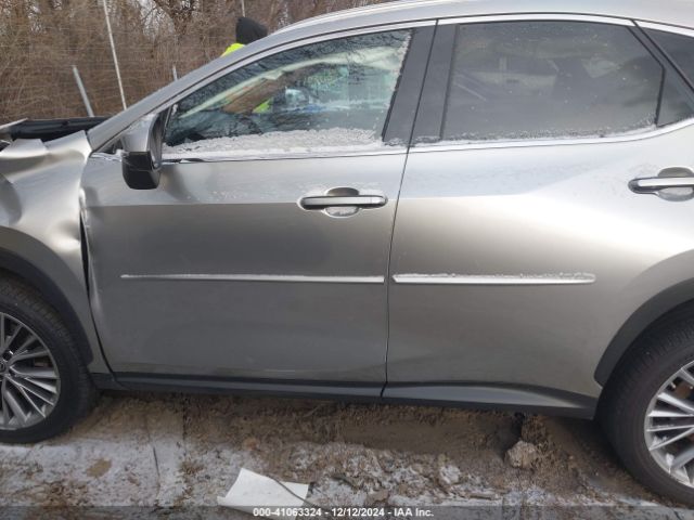JTJHKCEZ0N2003852 Lexus Nx 350h Luxury