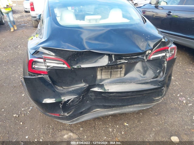 2023 TESLA MODEL 3 5YJ3E1EA4PF554885 Photo 5