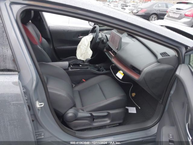 2024 TOYOTA PRIUS PRIME JTDACACU7R3032584 Photo 4