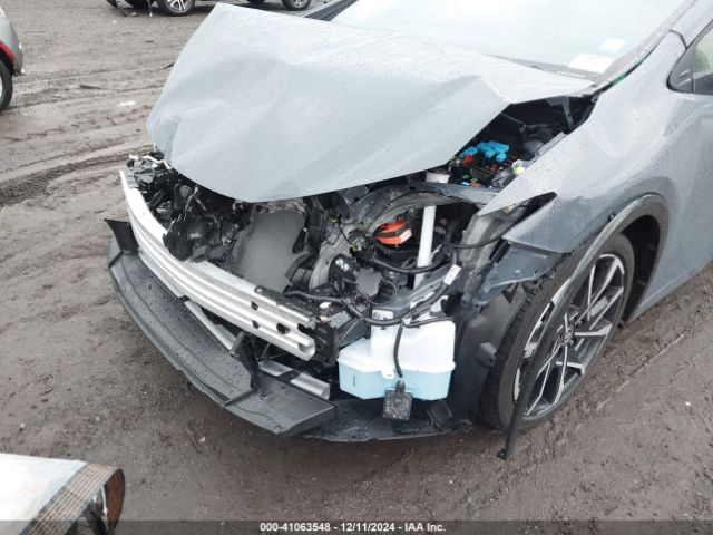 2024 TOYOTA PRIUS PRIME JTDACACU7R3032584 Photo 5