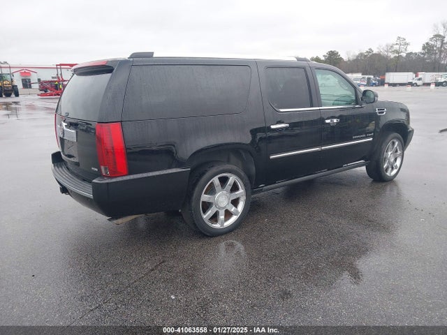 2007 CADILLAC ESCALADE ESV 1GYFK66827R327083 Photo 3