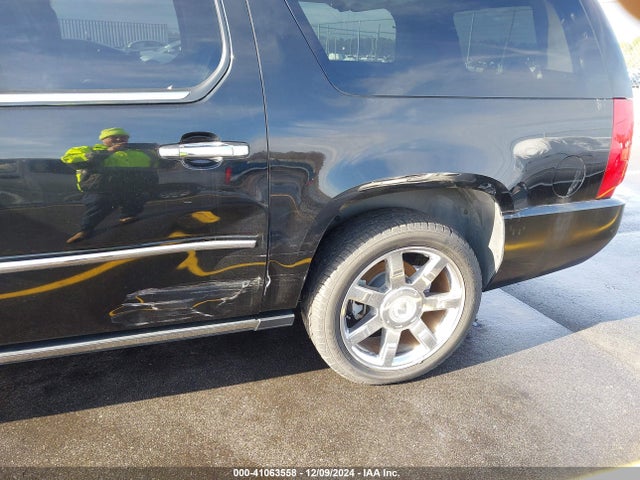 2007 CADILLAC ESCALADE ESV 1GYFK66827R327083 Photo 5