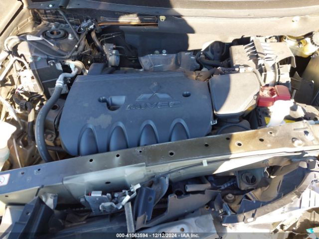 2017 MITSUBISHI OUTLANDER JA4AD3A37HZ067084 Photo 9