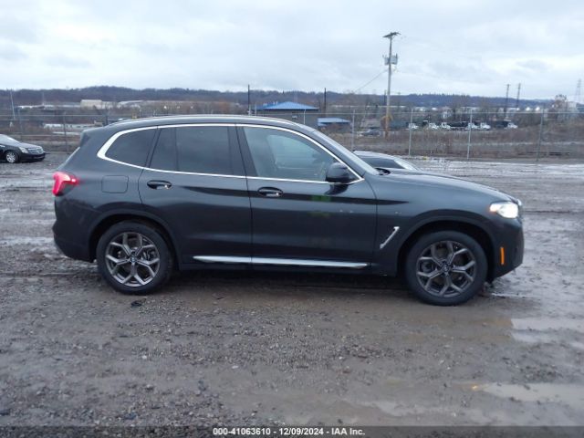 WBX57DP03RN275881 BMW X3 Xdrive30i