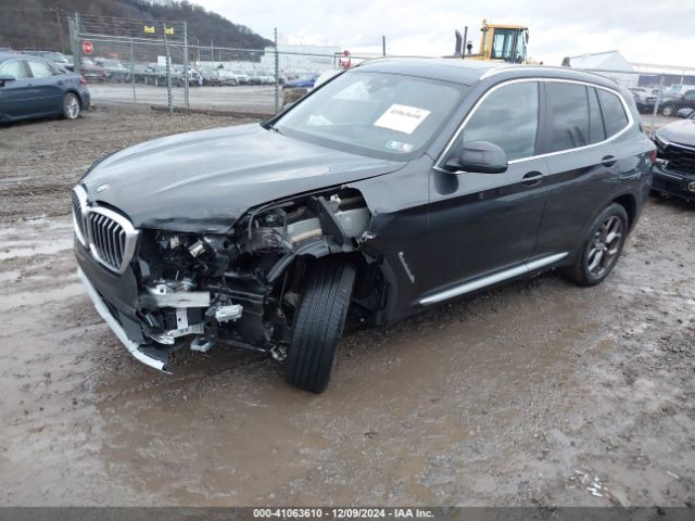 WBX57DP03RN275881 BMW X3 Xdrive30i