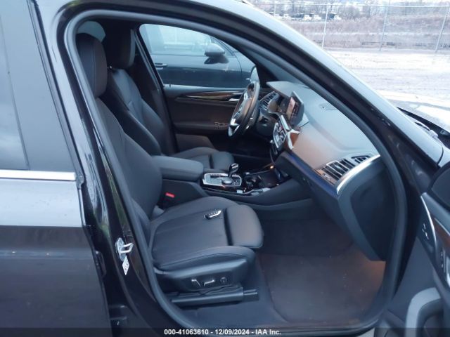WBX57DP03RN275881 BMW X3 Xdrive30i