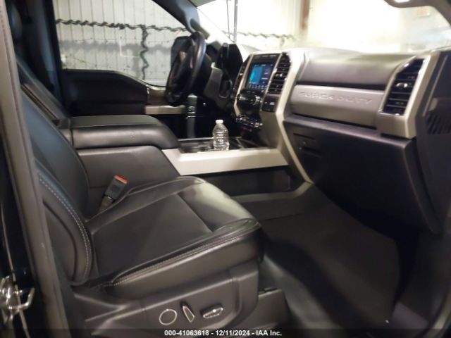1FT7W2BT5KEF26906 Ford F-250 Lariat