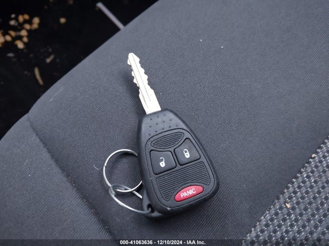 Продажа на аукционе авто 2015 Jeep Patriot Latitude, vin: 1C4NJRFB2FD385854, номер лота: 41063636