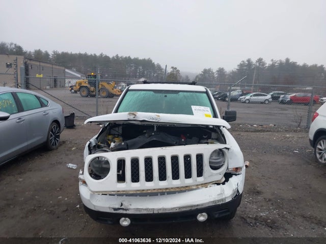 Продажа на аукционе авто 2015 Jeep Patriot Latitude, vin: 1C4NJRFB2FD385854, номер лота: 41063636