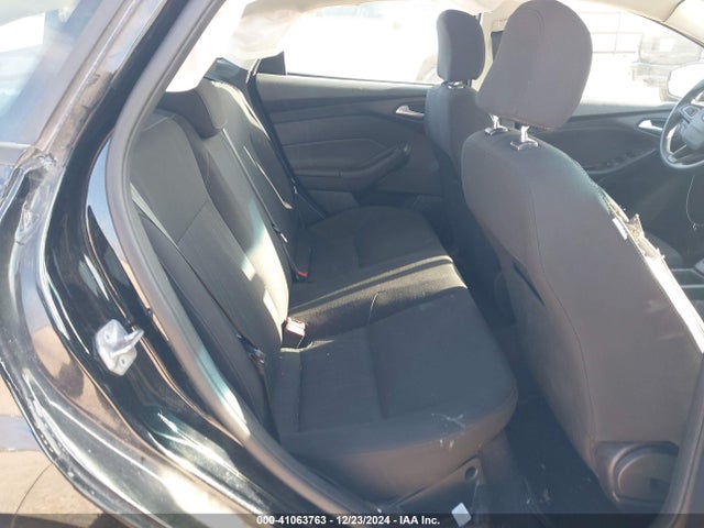 Ford FOCUS SE 2017 1FADP3FE9HL343360 Image 8